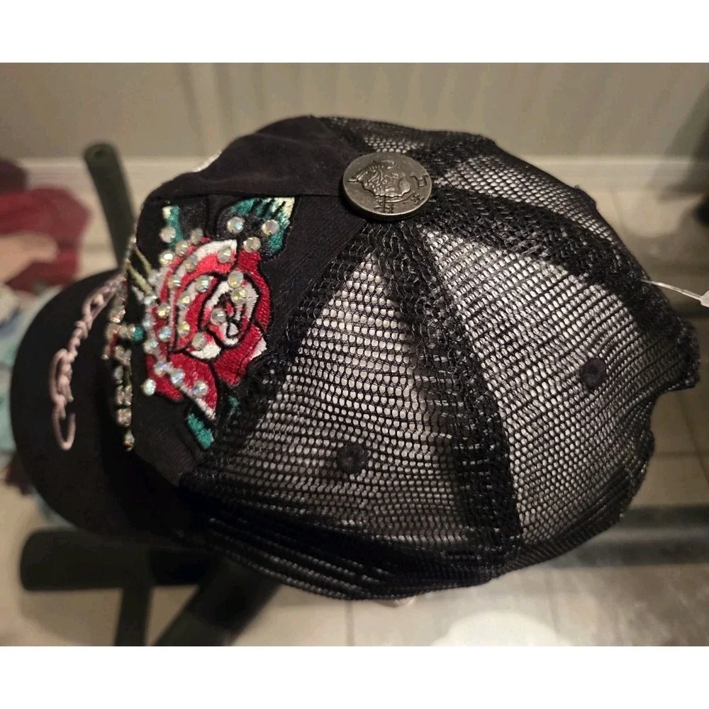 VTG Y2K Ed Hardy Rhinestones With Rose Love Kills Slowly Trucker Hat Snapback